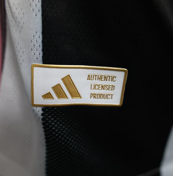 25/26 Player edition Juventus Home edition Jersey