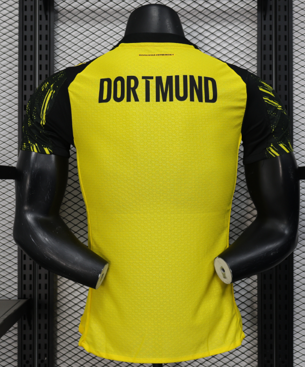 25/26 Player Dortmund Home