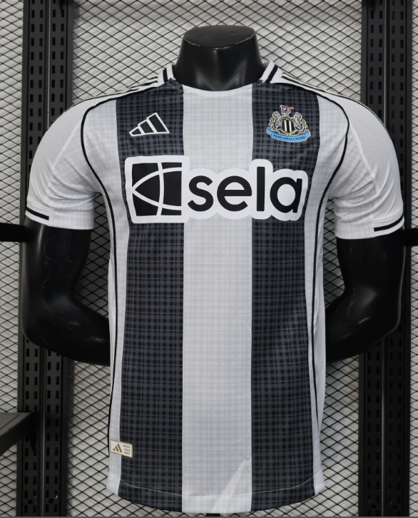 25/26 Player Newcastle United Home