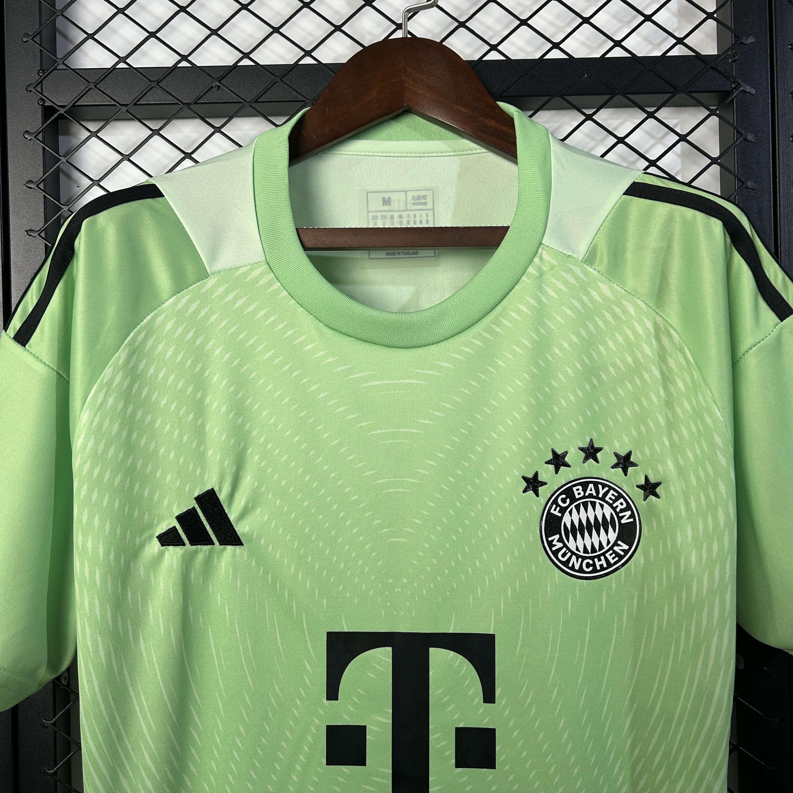 25/26 Bayern Munich Goalkeeper