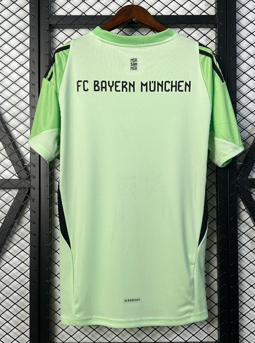 25/26 Bayern Munich Goalkeeper