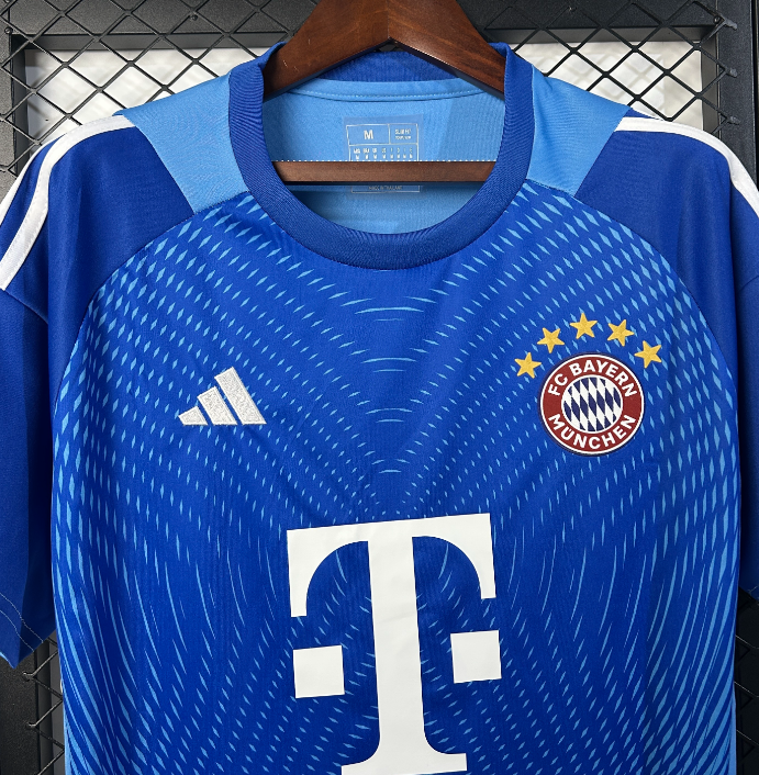 25/26 Bayern Munich Goalkeeper