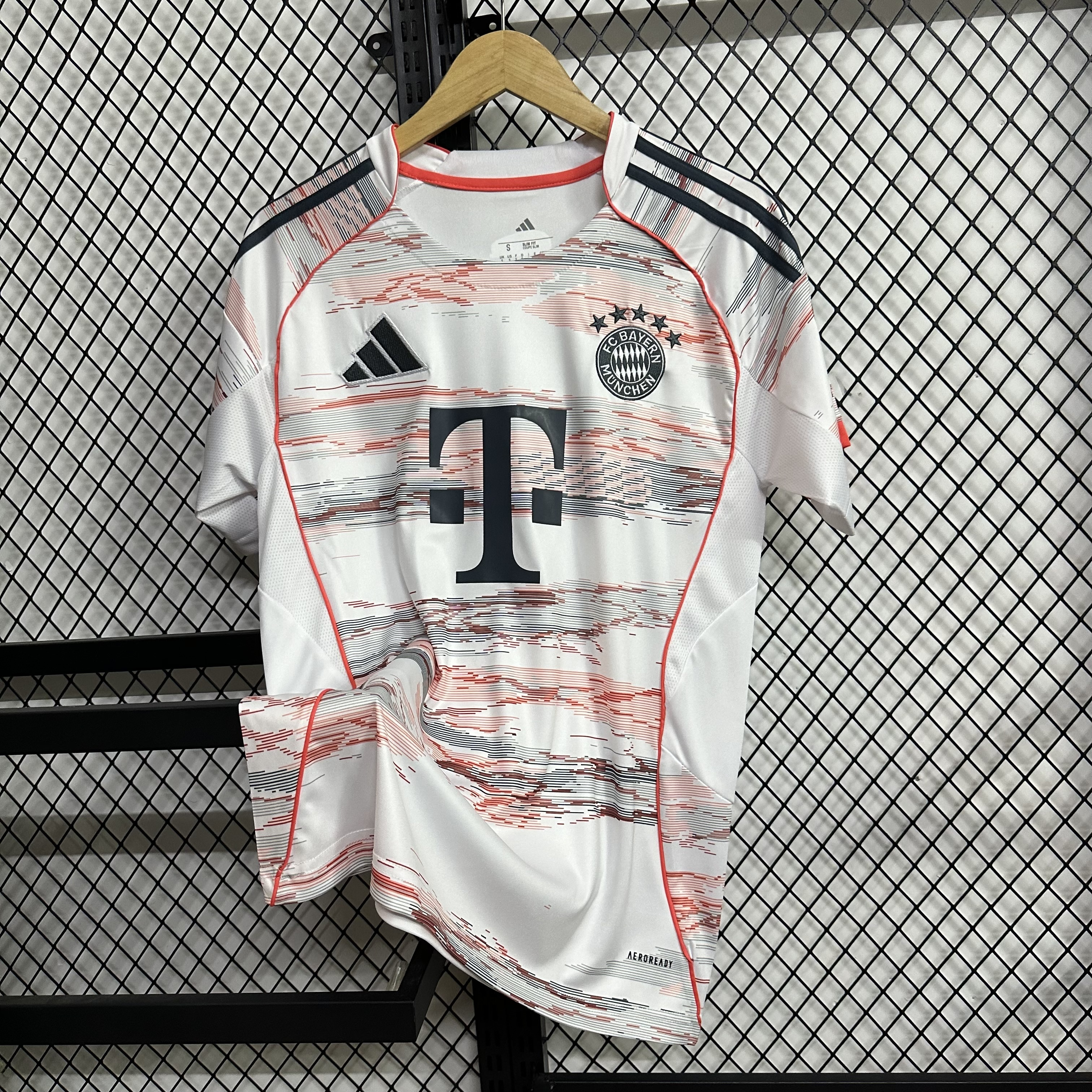 25/26 Bayern Munich away