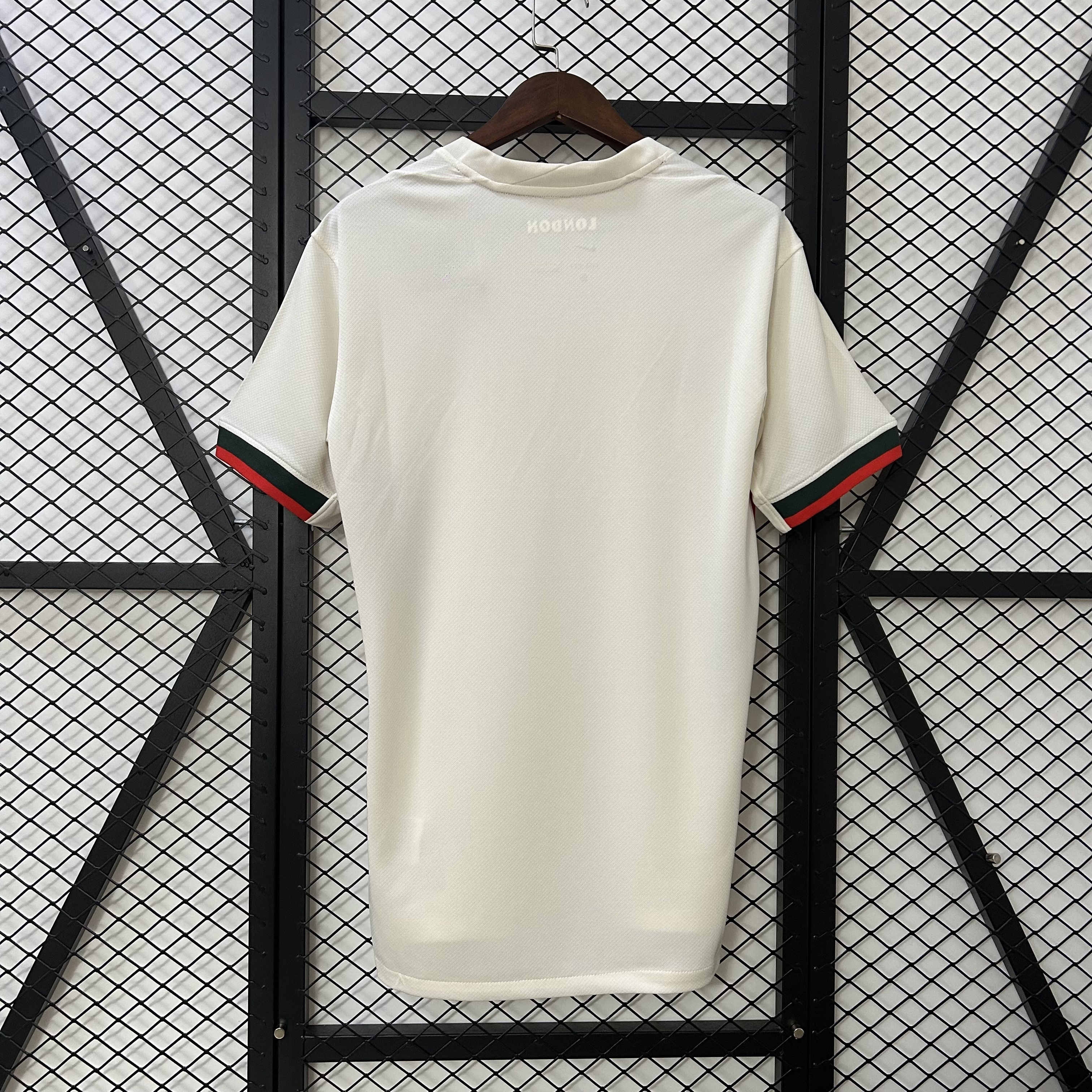 25/26 Chelsea third away