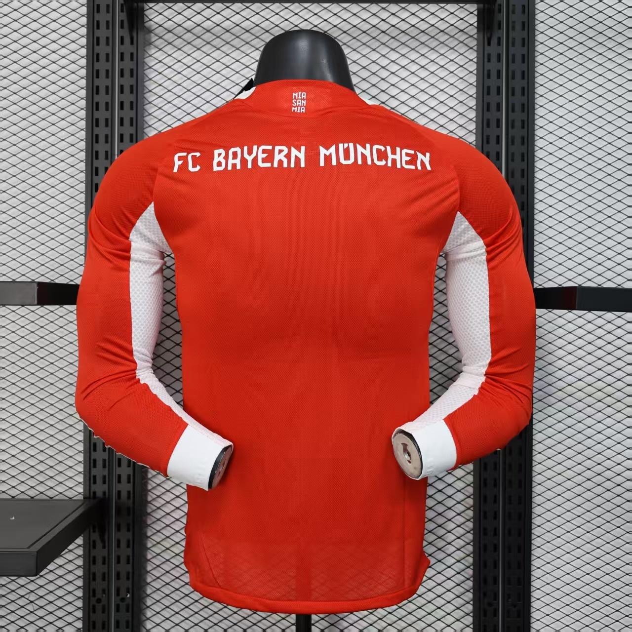 25/26 Player Edition Long sleeve Bayern Munich