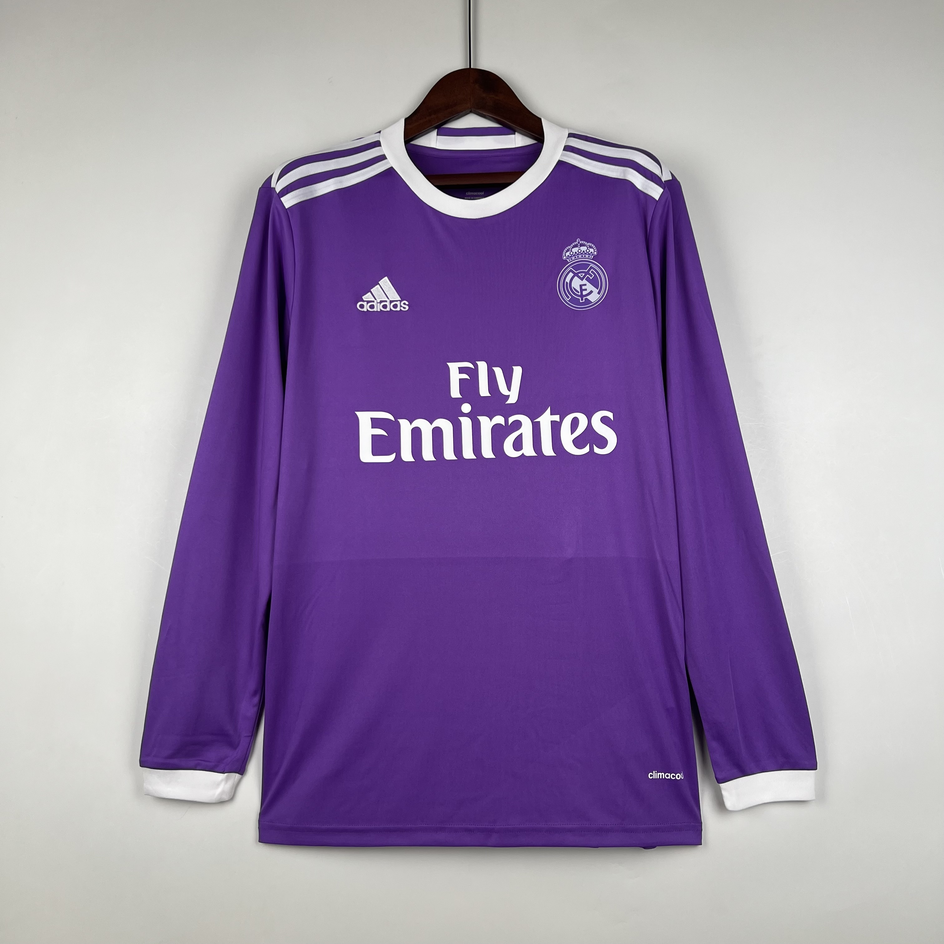 16/17 Retro Long Sleeve Real Madrid