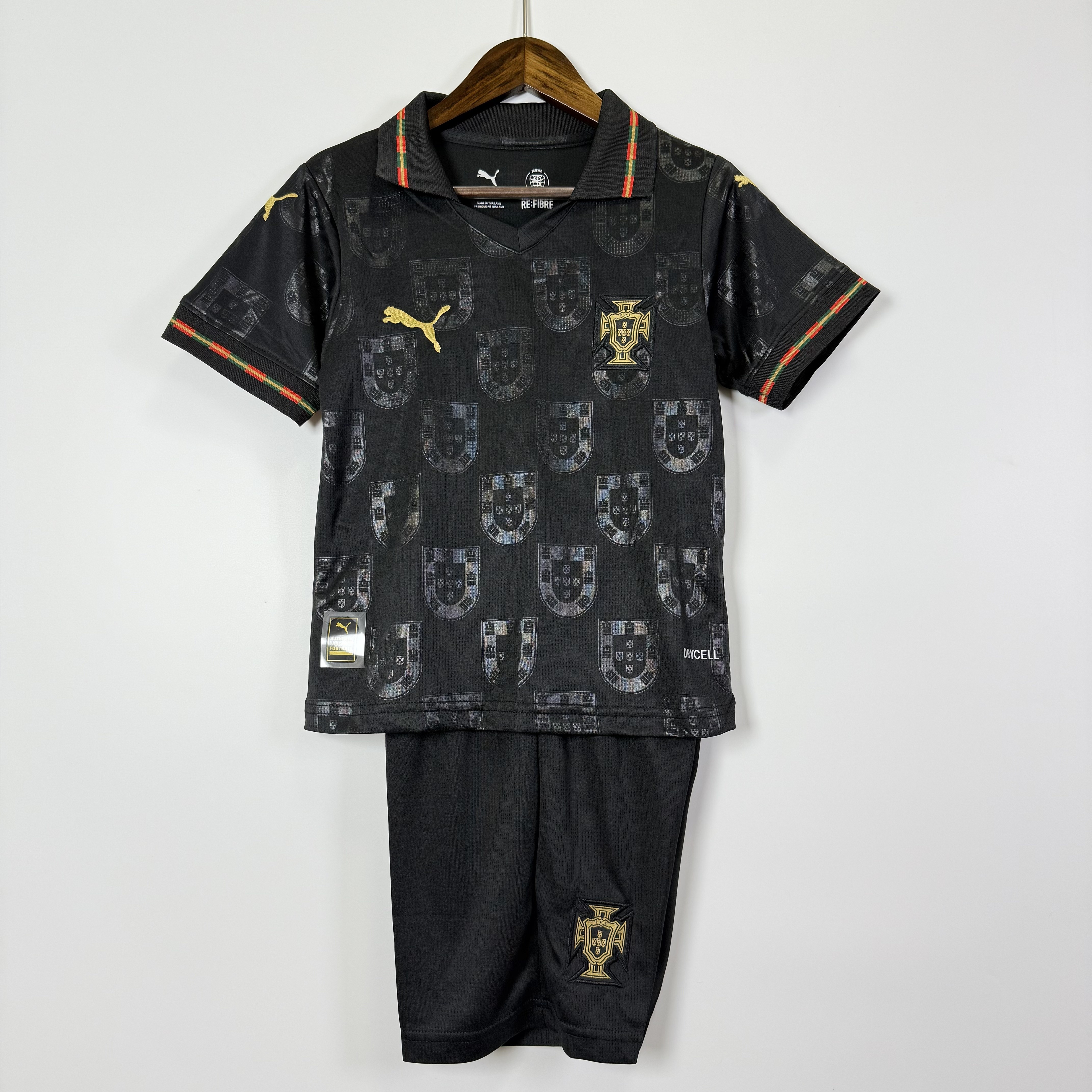 25/26 Portugal away kids kit