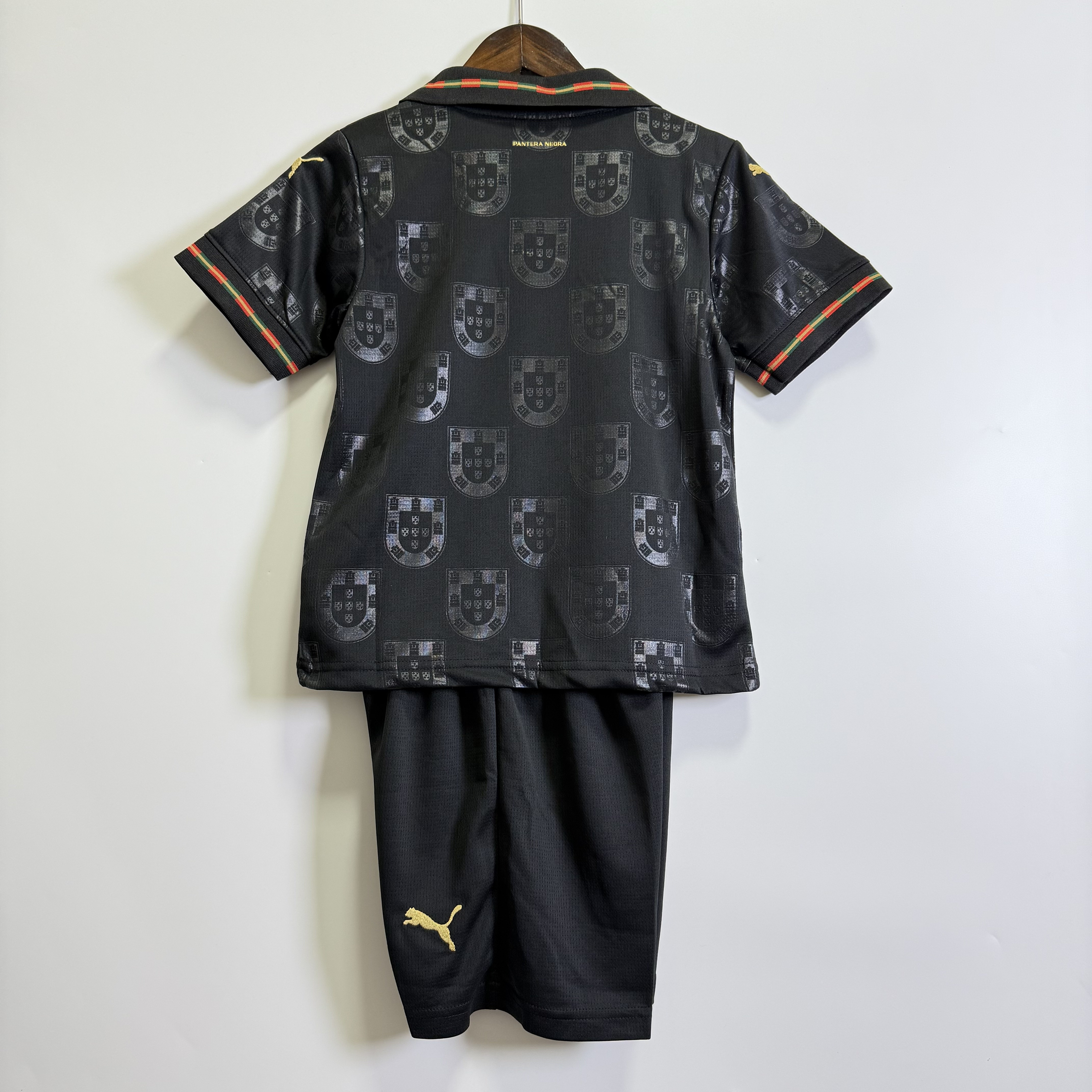 25/26 Portugal away kids kit