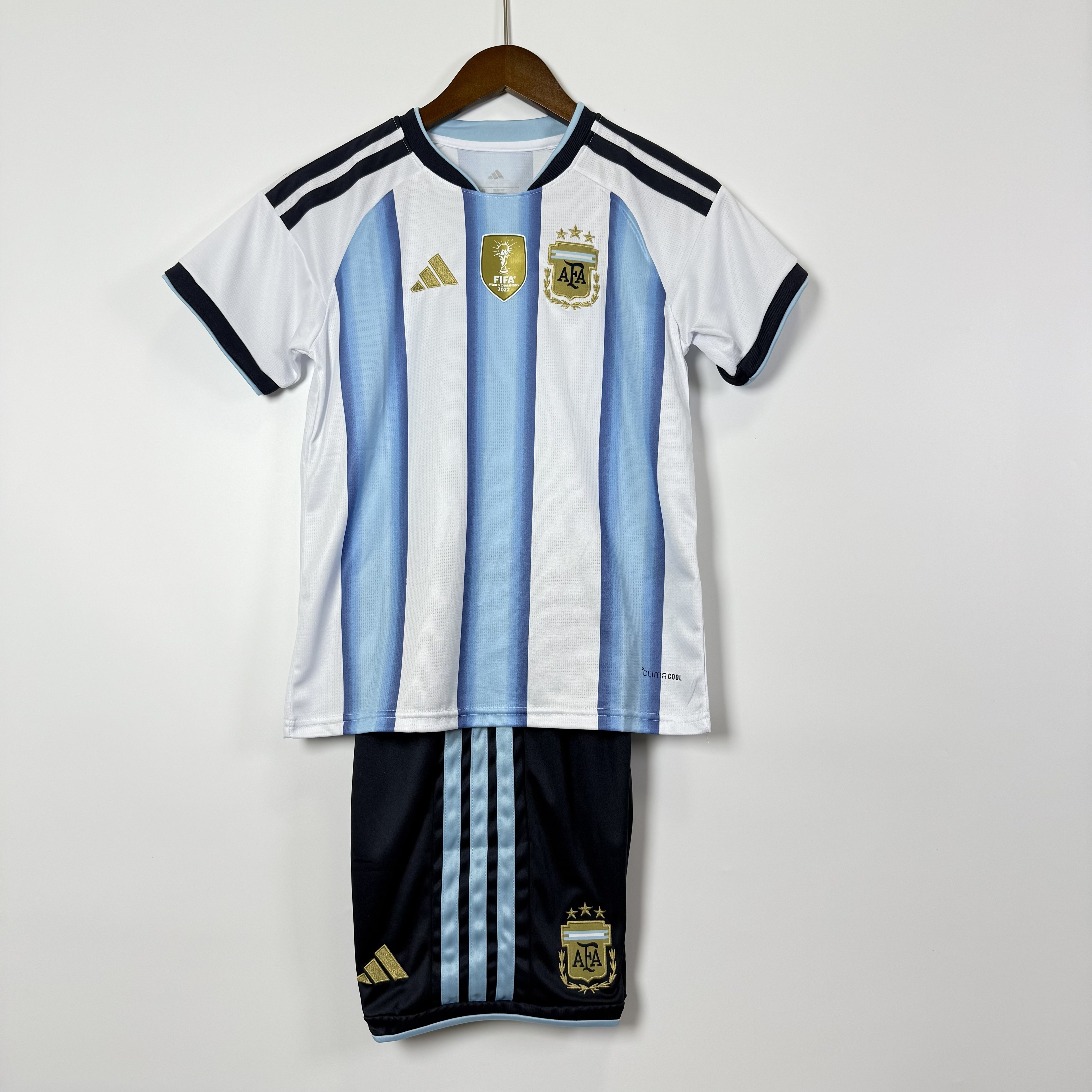 26/27 Argentina home kids kit