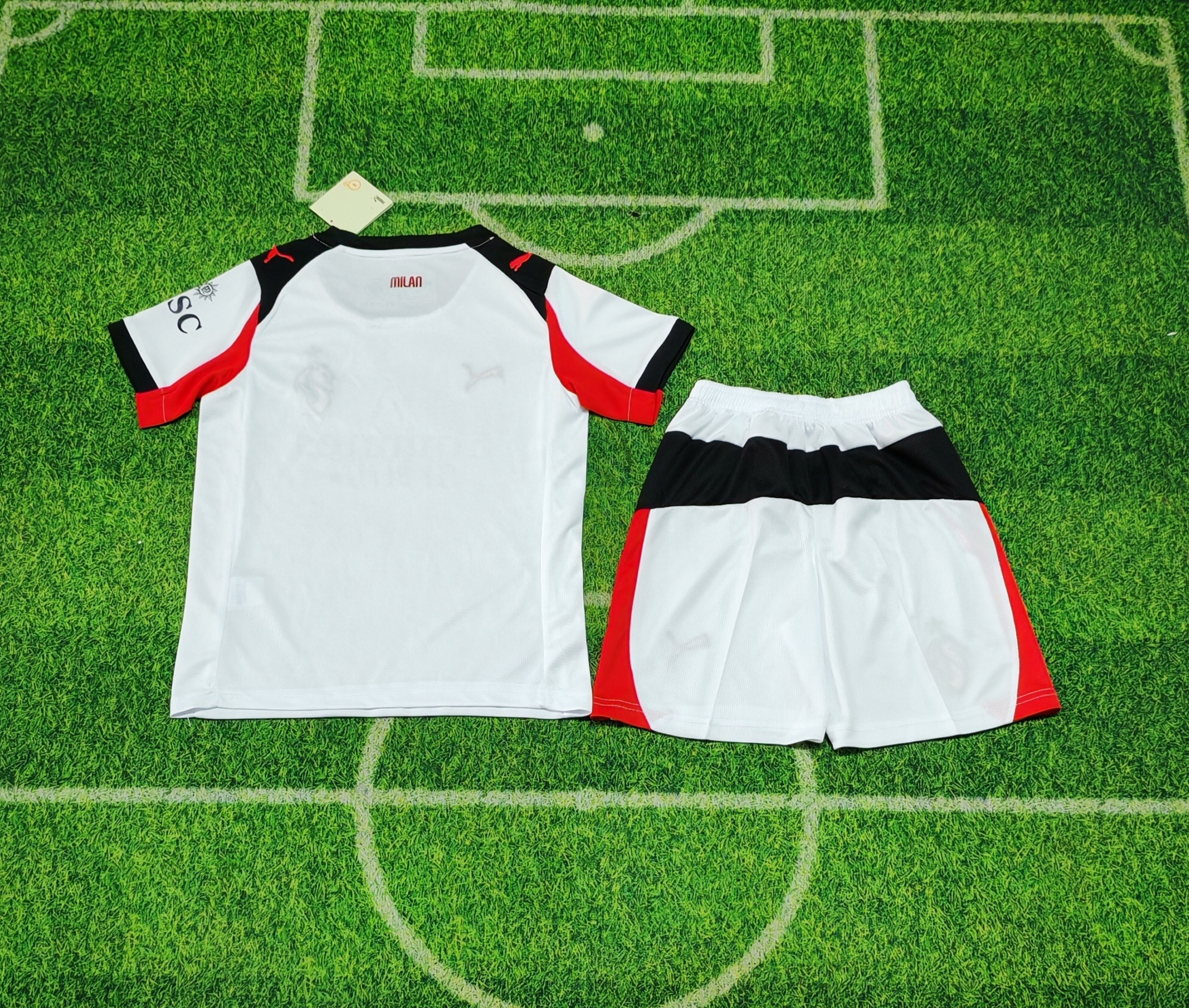 25/26 Ac Milan away kids kit