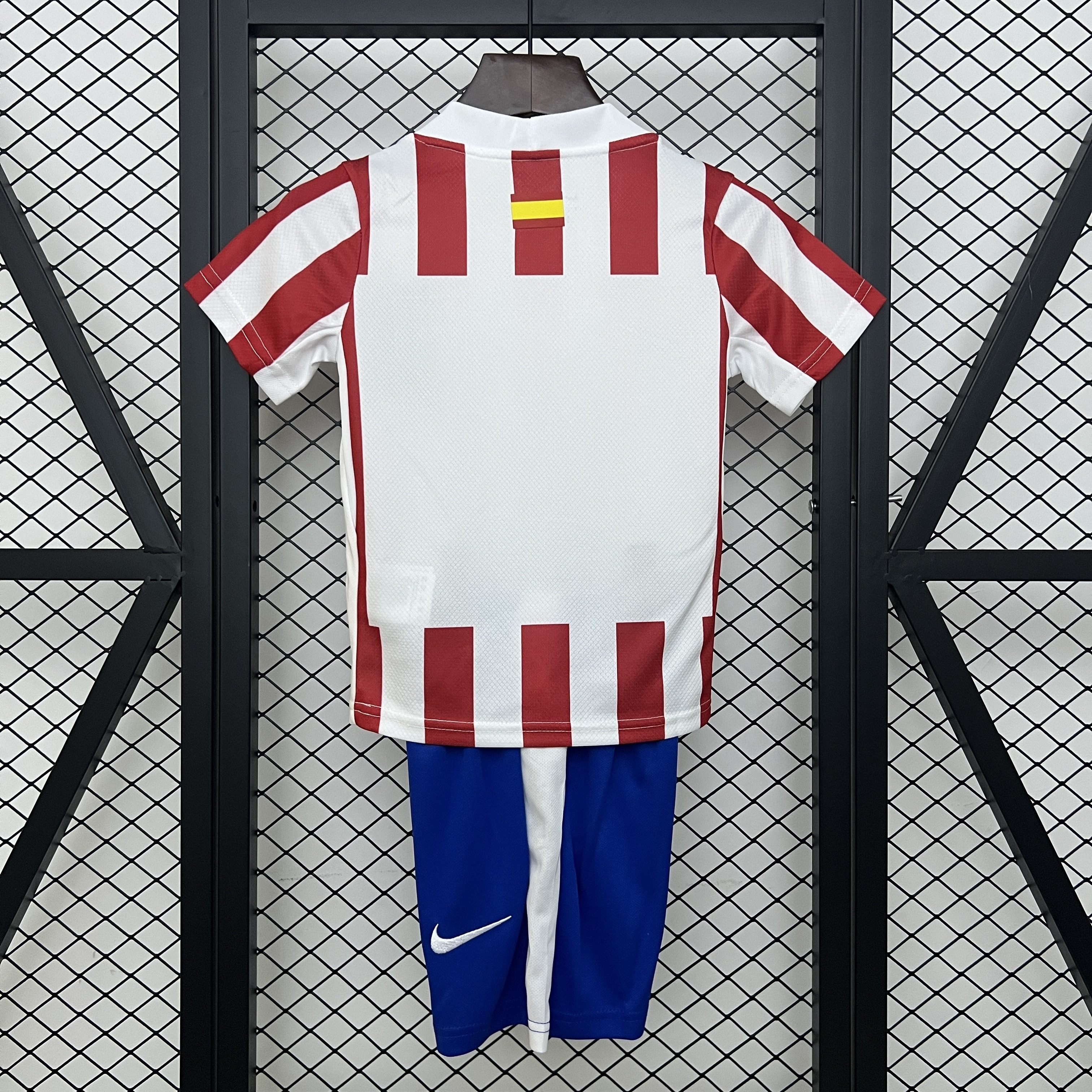 25/26 Atletico Madrid kids kit