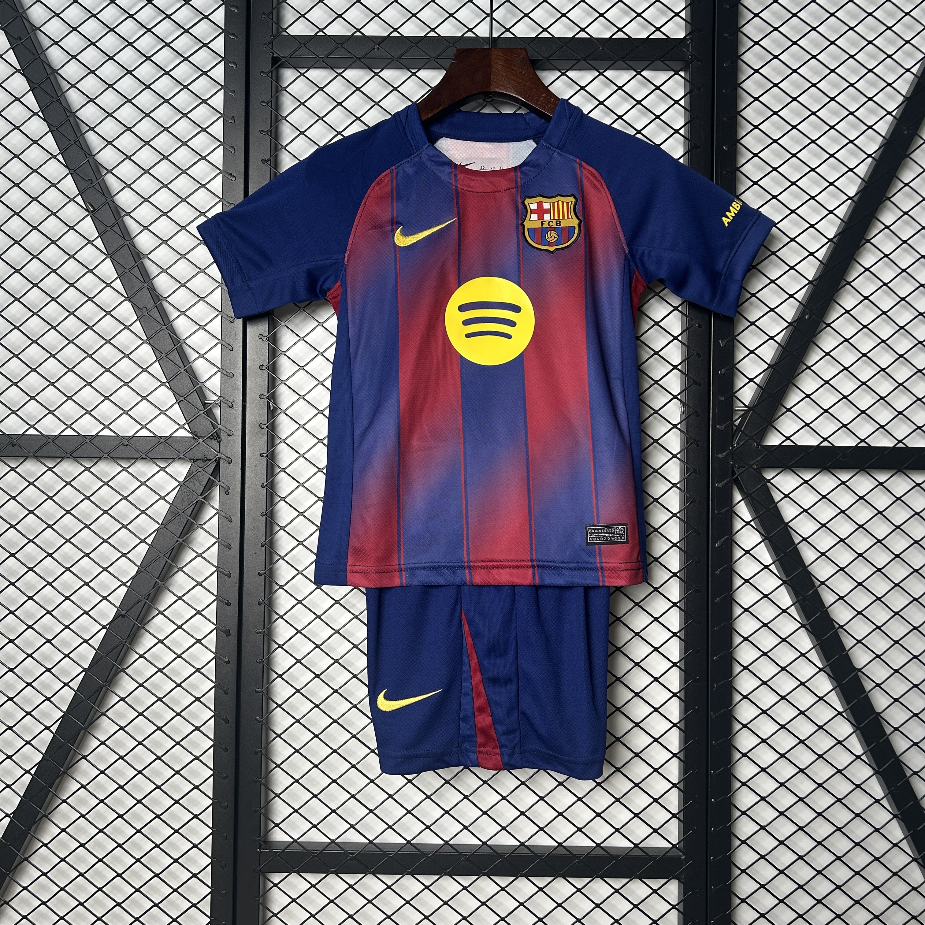 25/26 Barcelona kids kit
