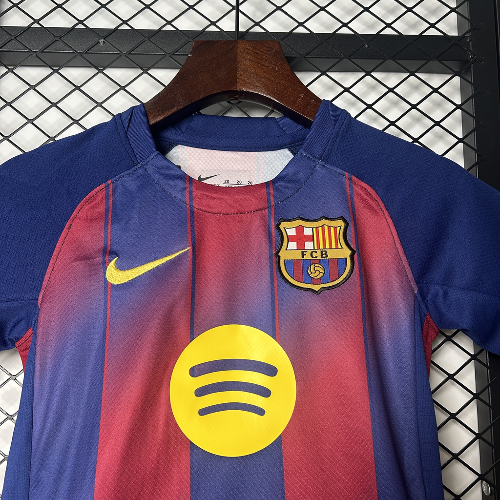 25/26 Barcelona kids kit