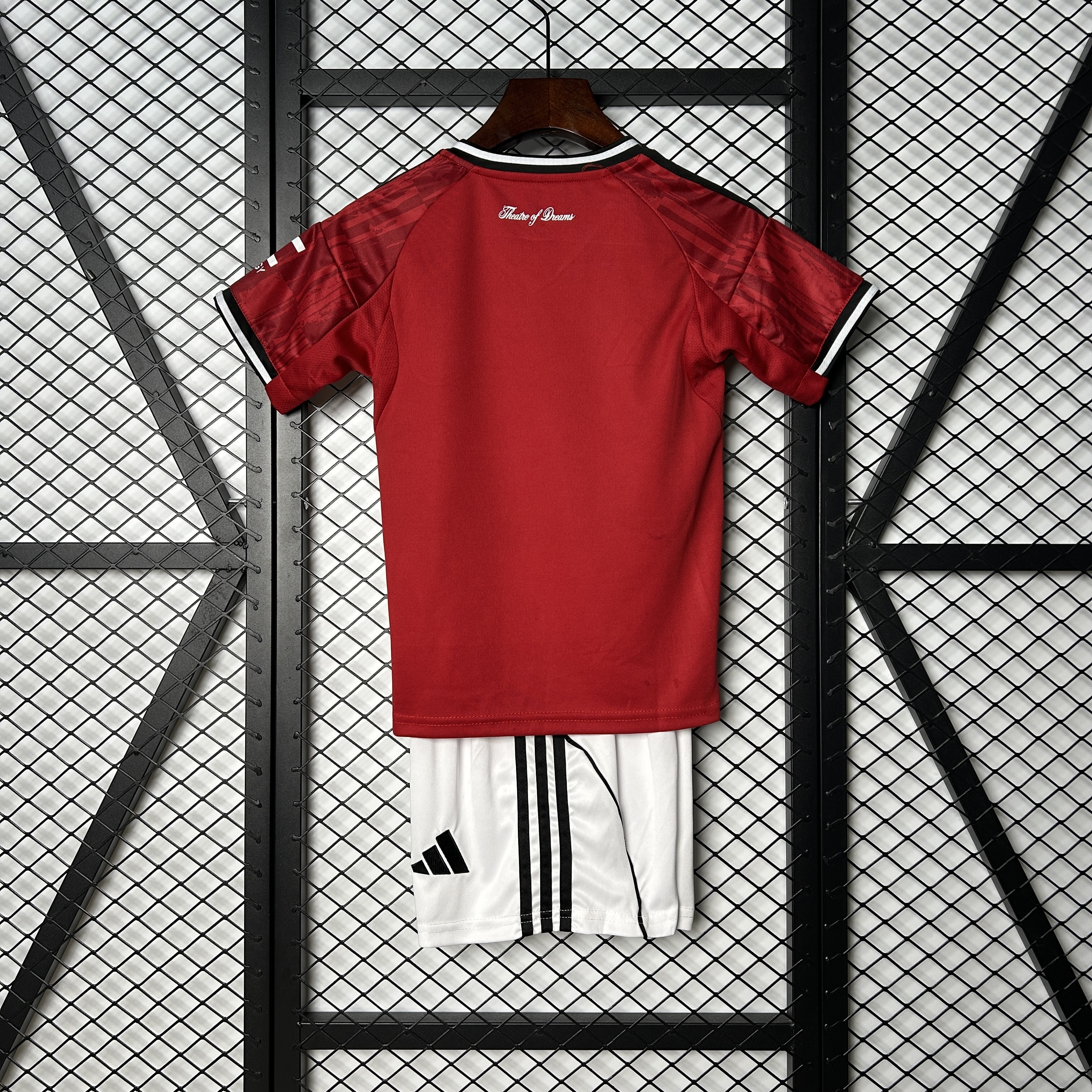 25/26 Manchester United kids kit
