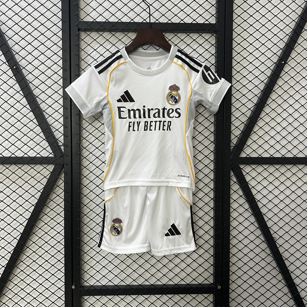 25/26 Real Madrid kids kit