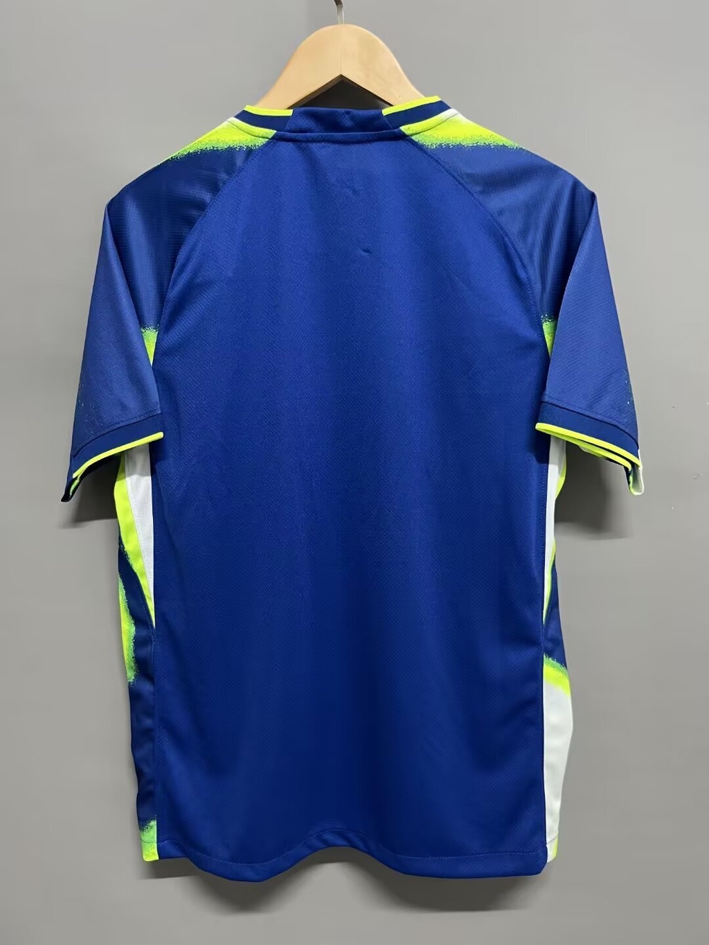 25/26 South Korea away fan