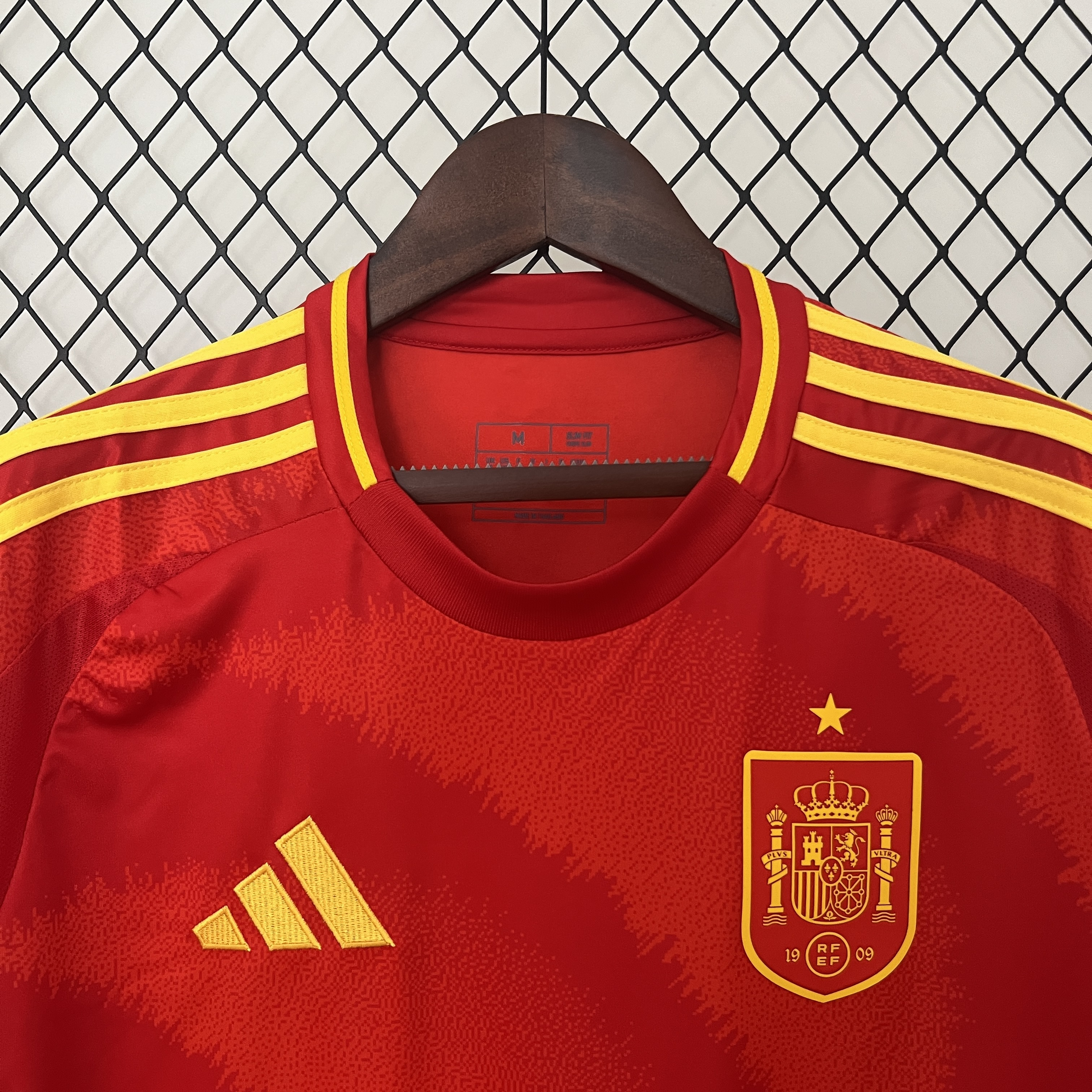24/25 spain home fan