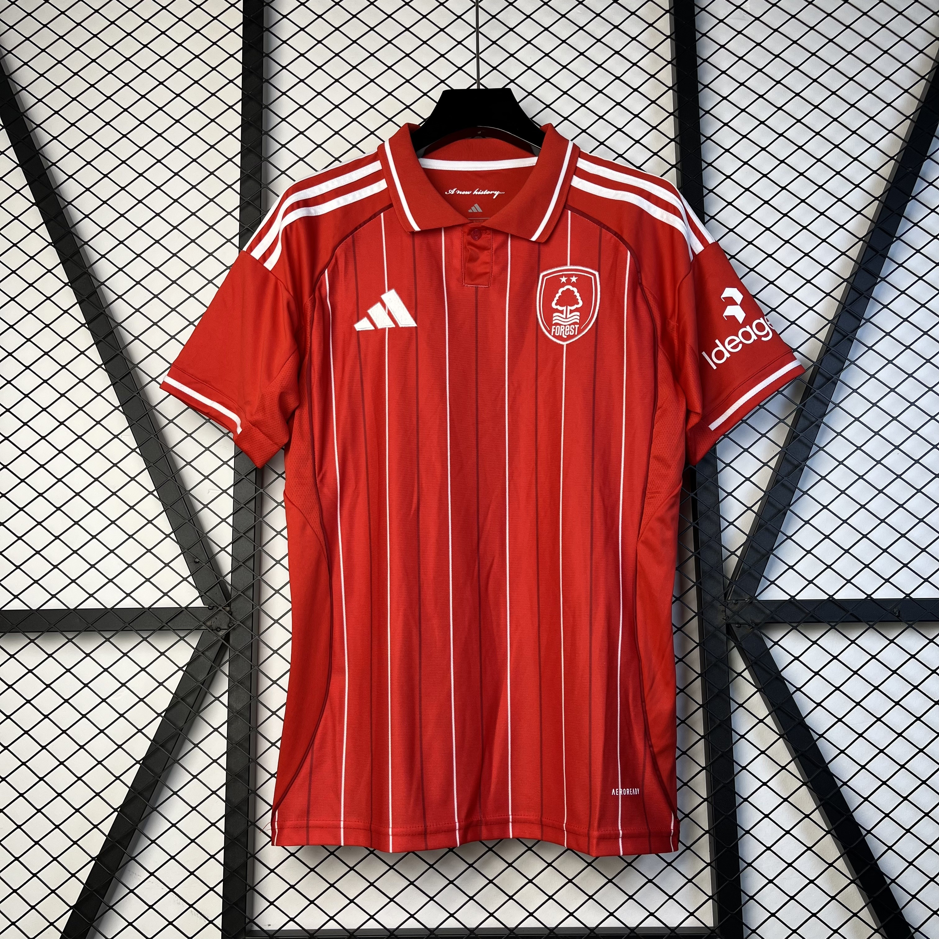 25/26 Nottingham Forest Fan