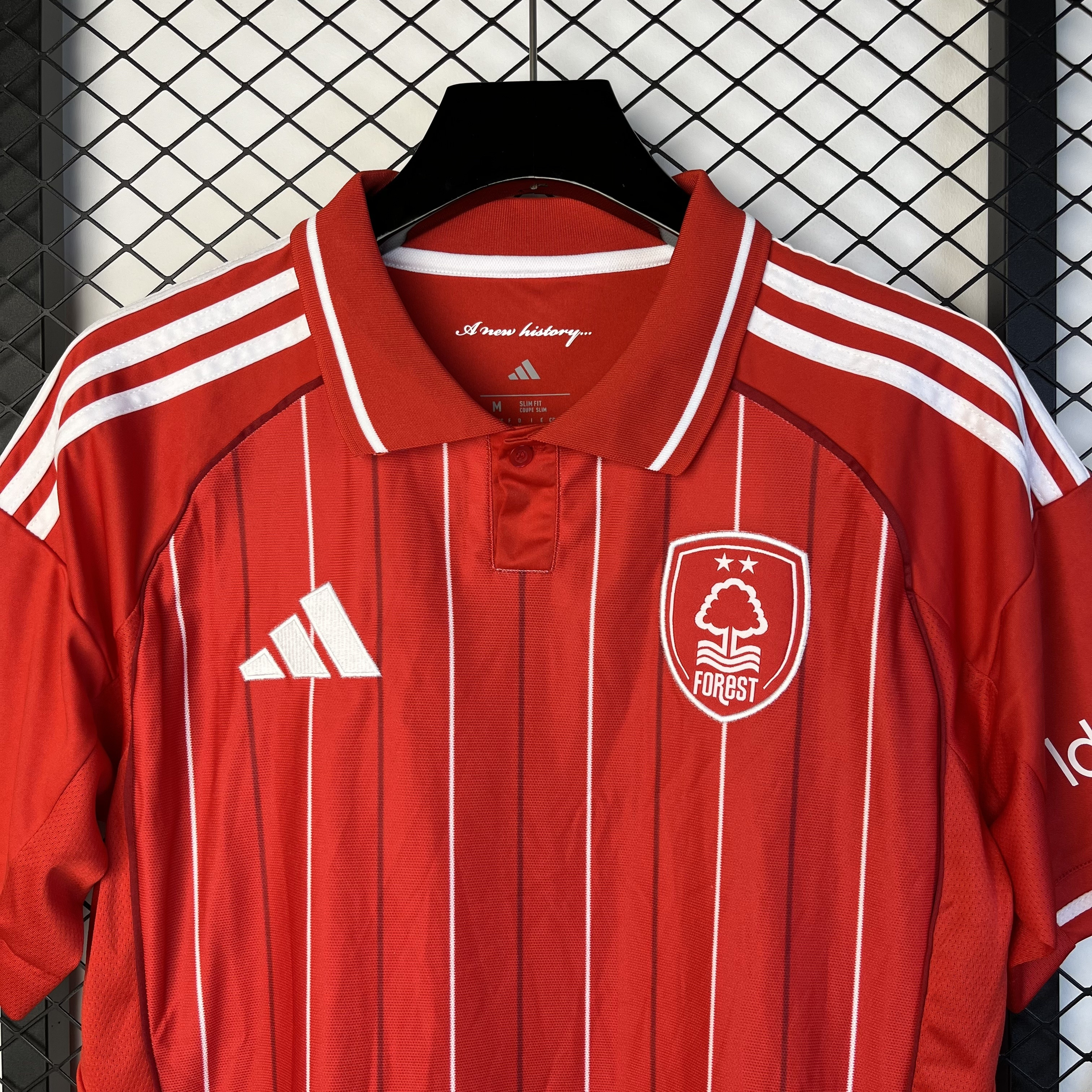 25/26 Nottingham Forest Fan