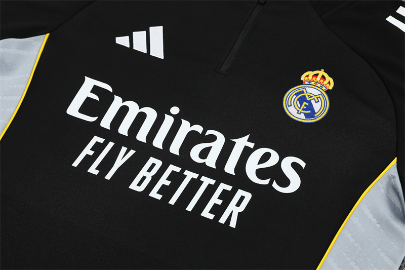 25/26 Training Kit Real Madrid