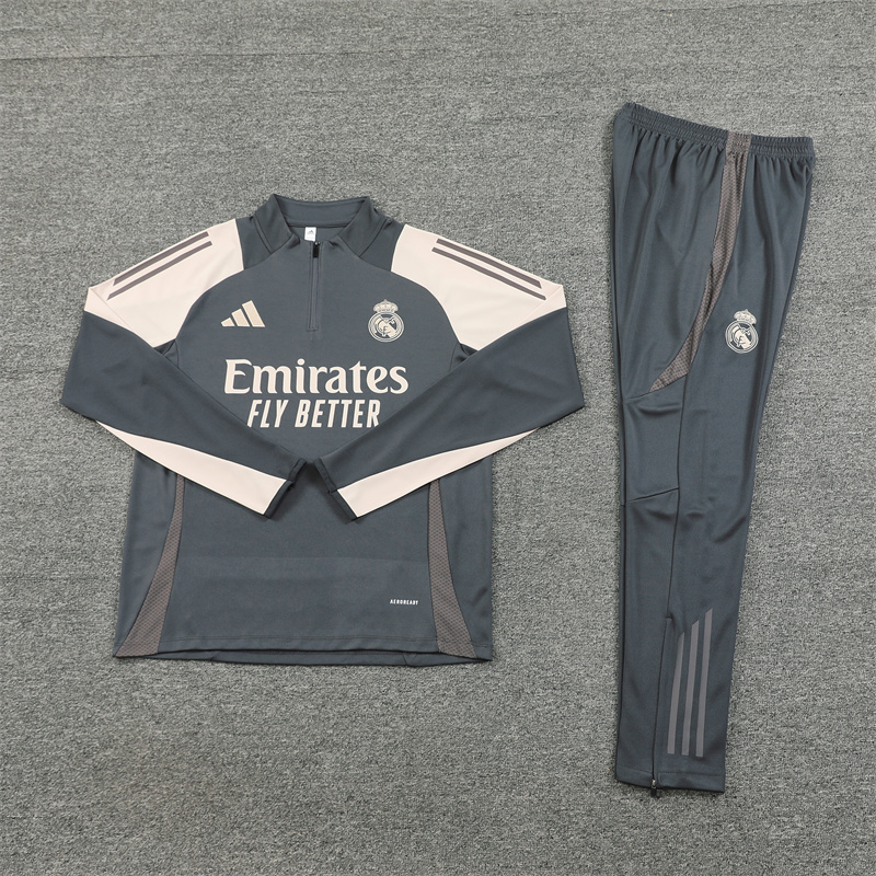 24/25 Training Kit Real Madrid