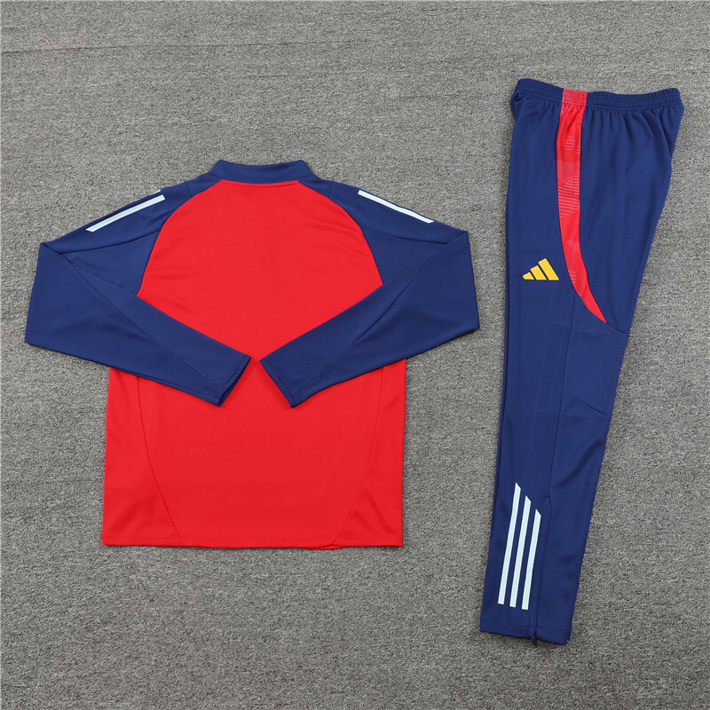 24/25 Training Kit Spain