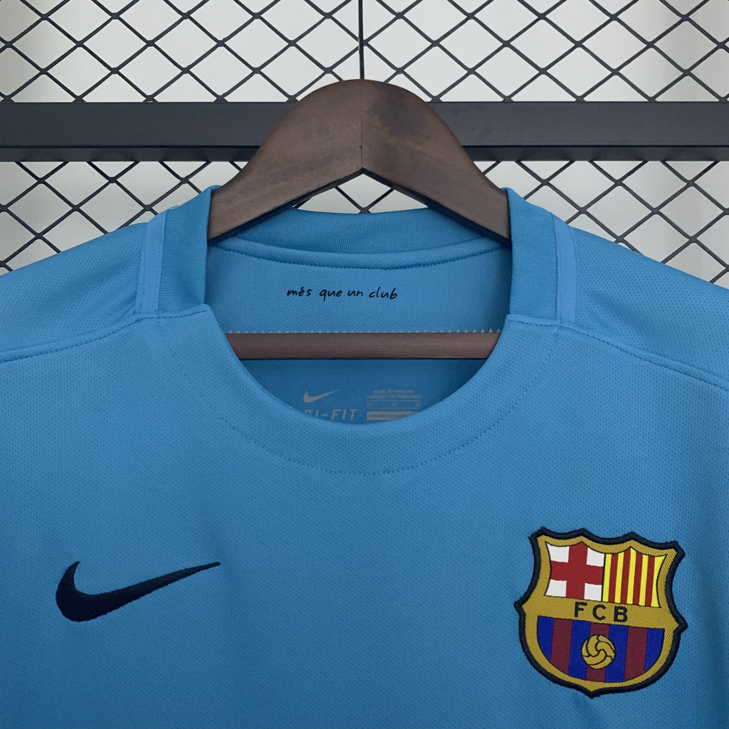 15/16 Retro Barcelona